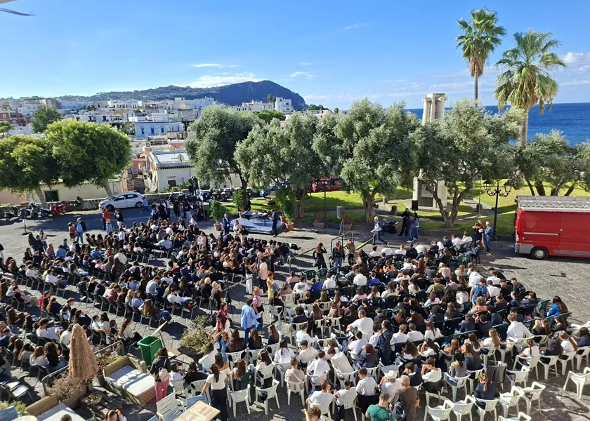 Grande successo per «Una Lezione in Piazza» in venti Comuni italiani