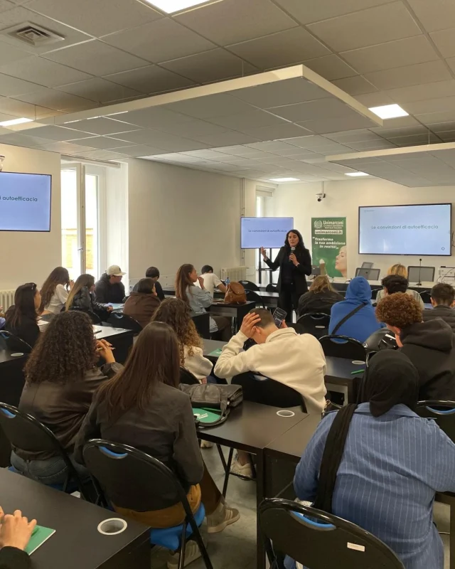 Il 28 aprile abbiamo accolto gli studenti dell’IIS Enzo Ferrari nella nostra sede di Roma per una giornata di orientamento dedicata al loro futuro.

Dall’Intelligenza Artificiale alla scelta consapevole del percorso universitario, l’incontro ha offerto spunti concreti per capire meglio il mondo che li aspetta.

Un’occasione per fare domande, confrontarsi e iniziare a costruire il proprio percorso con maggiore consapevolezza.

UniMarconi continua a investire in attività di orientamento per avvicinare gli studenti all’università in modo concreto e informato.

🇬🇧
On April 28th, we welcomed students from IIS Enzo Ferrari to our Rome headquarters for an orientation day dedicated to their future.

From Artificial Intelligence to making an informed choice about their university career, the meeting offered concrete insights to better understand the world that awaits them.

It was an opportunity to ask questions, discuss ideas, and begin building their own career paths with greater awareness.

UniMarconi continues to invest in orientation activities to introduce students to the university in a concrete and informed way.

#ia #ai #orientamento #università #unimarconi