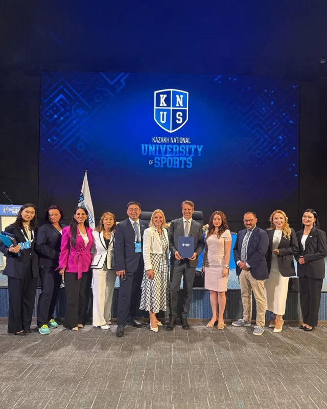 UniMarconi rafforza la propria presenza in Asia Centrale

Unimarconi è stata in missione istituzionale in Kazakistan, dove sono stati firmati due importanti accordi di collaborazione con la Kazakh National University of Sports e la Seifullin Kazakh Agrotechnical Research University.
Le intese prevedono lo sviluppo di modelli di cooperazione in ambiti strategici, dai programmi di doppio titolo alla ricerca congiunta, con particolare attenzione all'applicazione delle tecnologie di Intelligenza Artificiale.
Questi accordi rappresentano un ulteriore passo nel percorso di internazionalizzazione dell'Ateneo in Asia Centrale e contribuiscono a rafforzare il dialogo accademico tra Italia e Kazakistan, un Paese sempre più centrale come ponte tra Europa e Asia.

🇬🇧
UniMarconi Strengthens Its Presence in Central Asia

Unimarconi recently traveled to Kazakhstan on an institutional mission, where two important collaboration agreements were signed with the Kazakh National University of Sports and the Seifullin Kazakh Agrotechnical Research University.
The agreements involve the development of cooperation models in strategic areas, from double-degree programs to joint research, with a particular focus on the application of Artificial Intelligence technologies.
These agreements represent a further step in the University's internationalization process in Central Asia and contribute to strengthening academic dialogue between Italy and Kazakhstan, a country increasingly playing a key role as a bridge between Europe and Asia.

#UniMarconi #GlobalEducation #InternationalCooperation #Kazakhstan #Research